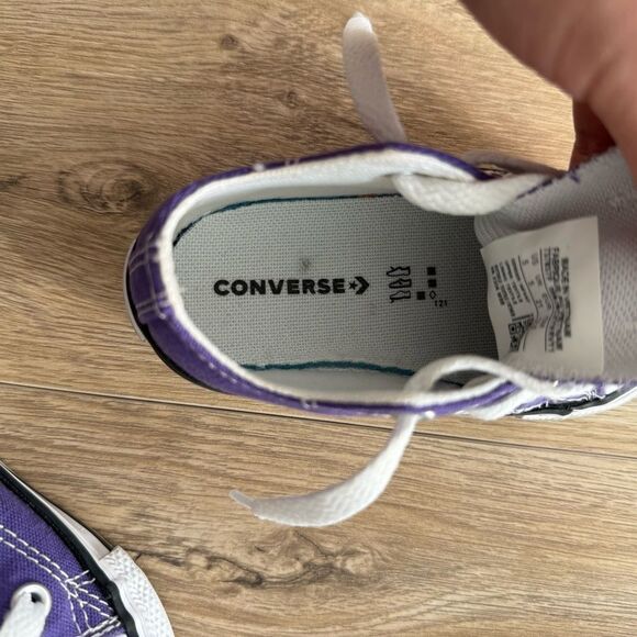 Converse All Star Low Top Purple Infant Sneakers – Size 5 - Picture 8 of 10
